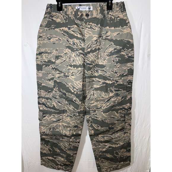 U.S. Air Force Camouflage Pattern Utility Trousers Mens 36S Military Pants - Picture 1 of 9